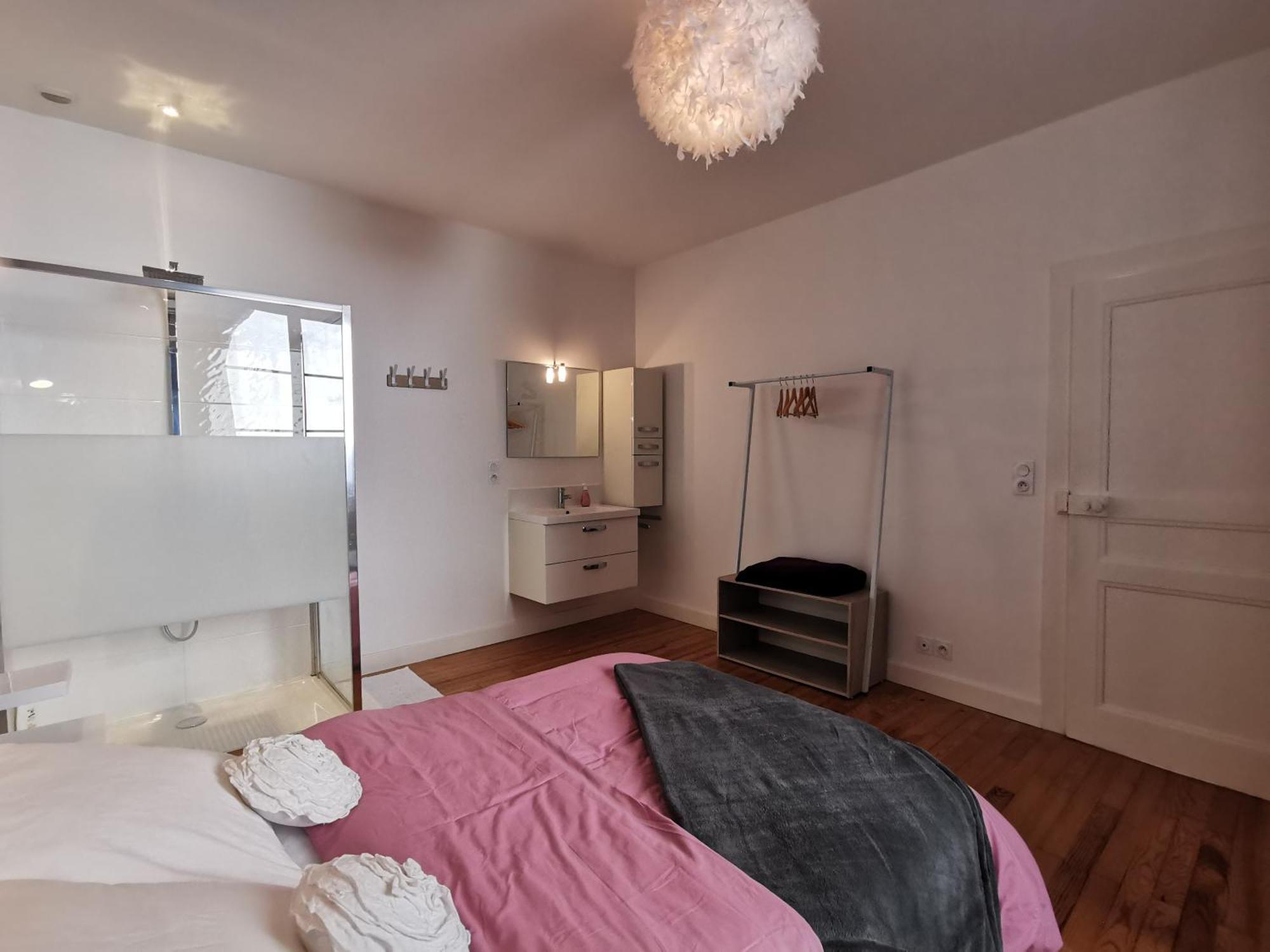 Appartement 3 Chambres Au Coeur Du Jura, Ideal Famille Salins-les-Bains Exterior foto